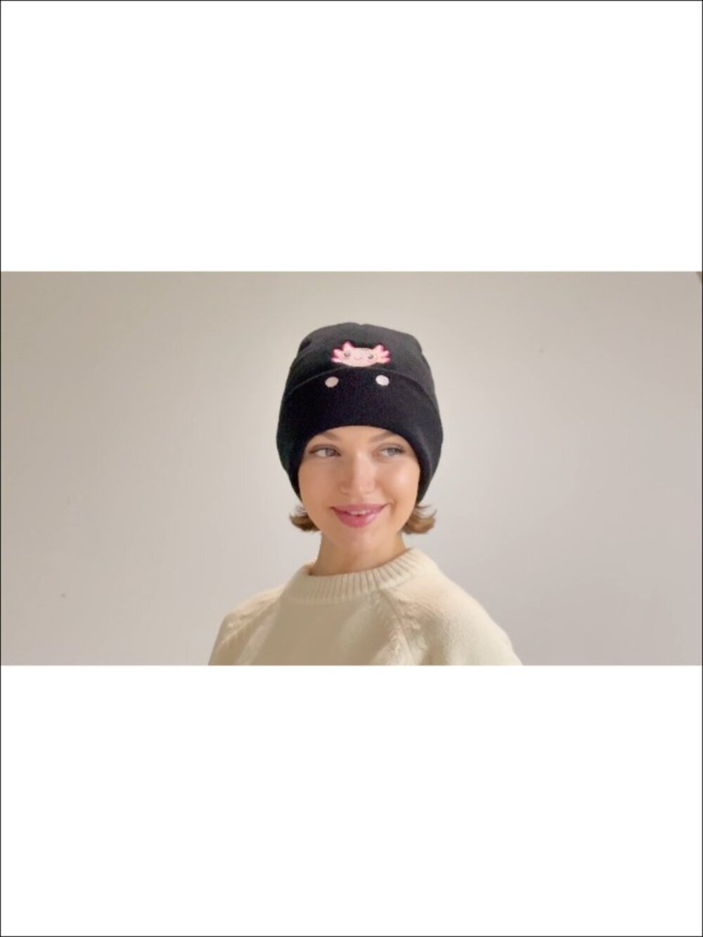 Axolotl Embroidered Beanie Acrylic Knit Hat Winter Gift - Picture 4 of 4